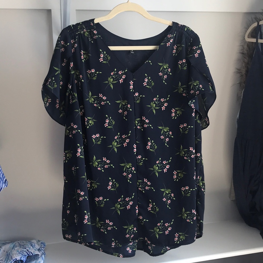 Cap sleeve shirt!